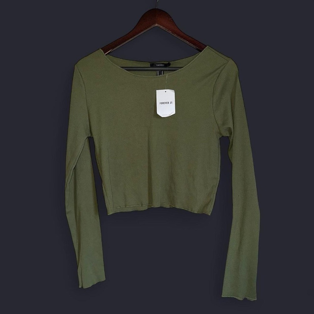 Forever 21 Olive Green Ribbed Long Sleeve Cropped Shirt Crop Top